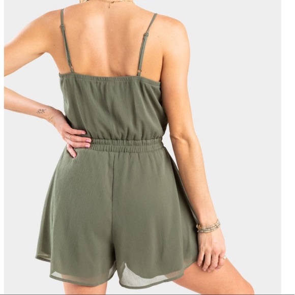 Green Romper - Picture 3 of 4